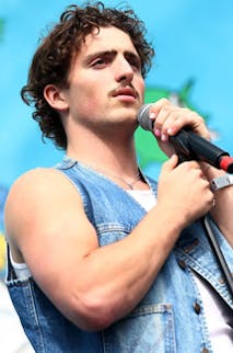 Benson Boone T-Mobile Arena Las Vegas