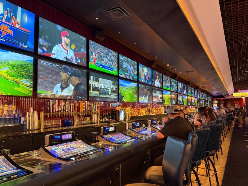 Downtown & Fremont Street - Buzzy Brand Walking Tours