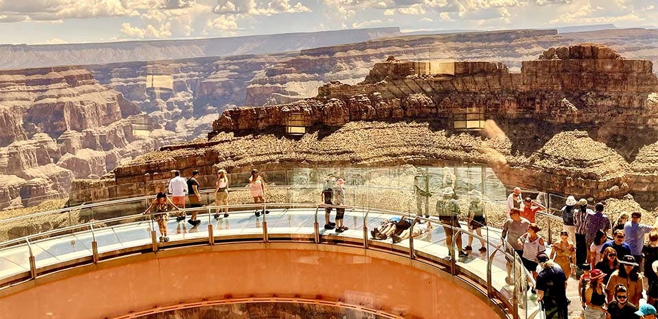 Grand Canyon West Rim Day Tour and Hoover Dam Photo Stop