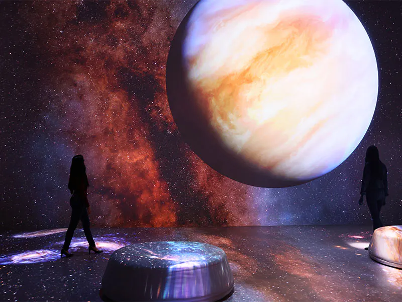 Illuminarium Space