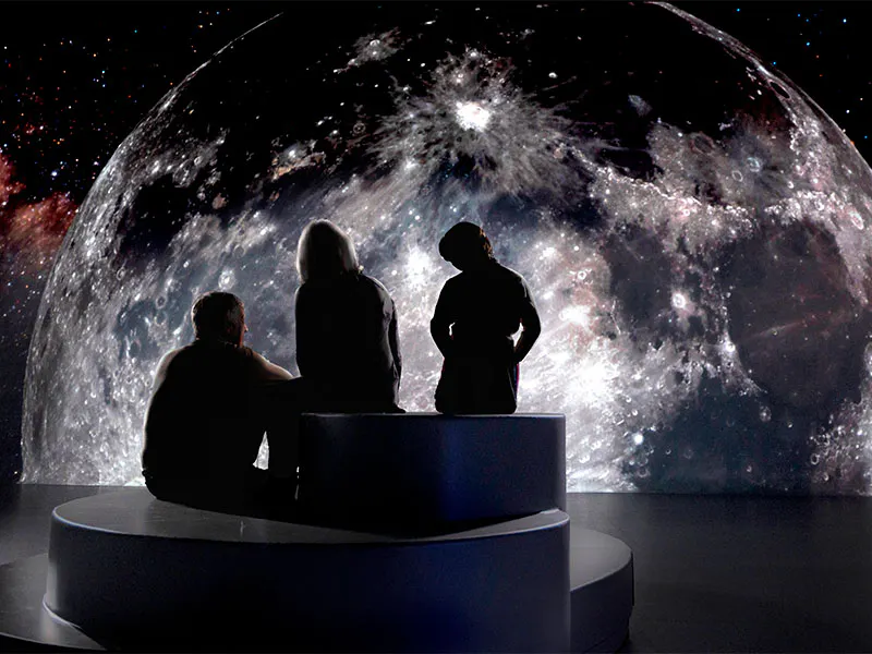 Illuminarium Space