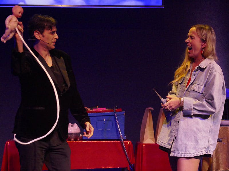 Lioz - Comedy Magic Parody