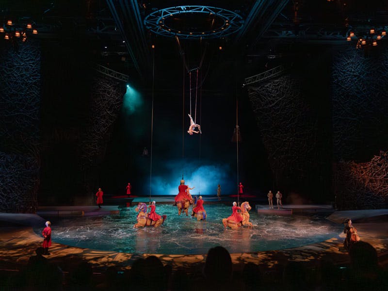 O by Cirque du Soleil