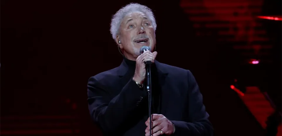 Imagem da fonte — Tom Jones