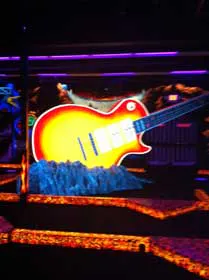 KISS: By Monster Mini Golf